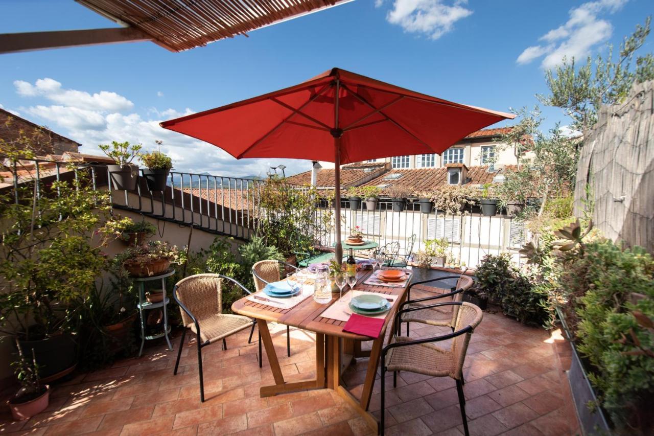 Apartmán Residenza Al Pavone Luxury With Terrace Lucca Exteriér fotografie