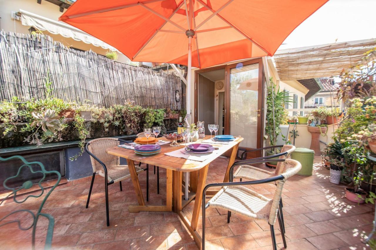 Apartmán Residenza Al Pavone Luxury With Terrace Lucca Exteriér fotografie