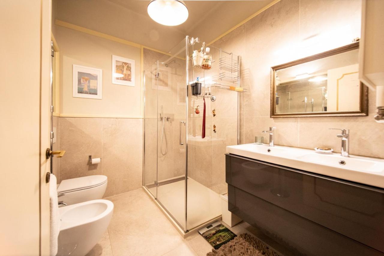 Apartmán Residenza Al Pavone Luxury With Terrace Lucca Exteriér fotografie